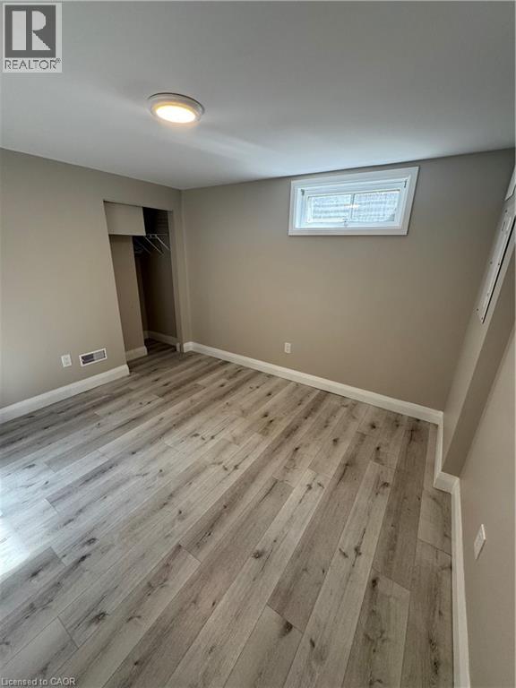 25 HOWLAND Drive Unit# Lower, Kitchener, Ontario, N2E1G1 — Photo 11