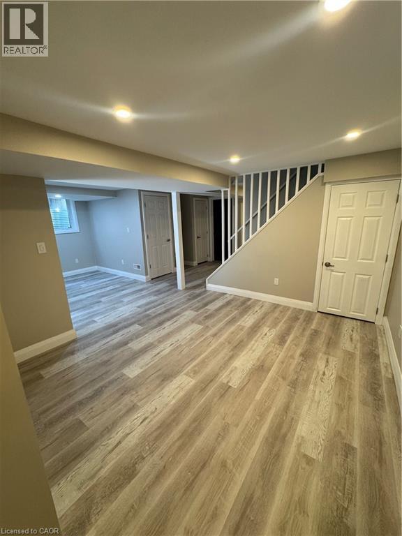 25 HOWLAND Drive Unit# Lower, Kitchener, Ontario, N2E1G1 — Photo 3