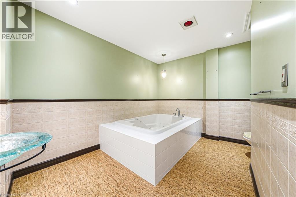 593 & 595 E KING Street E, Hamilton, Ontario, L8N1E4 — Photo 12