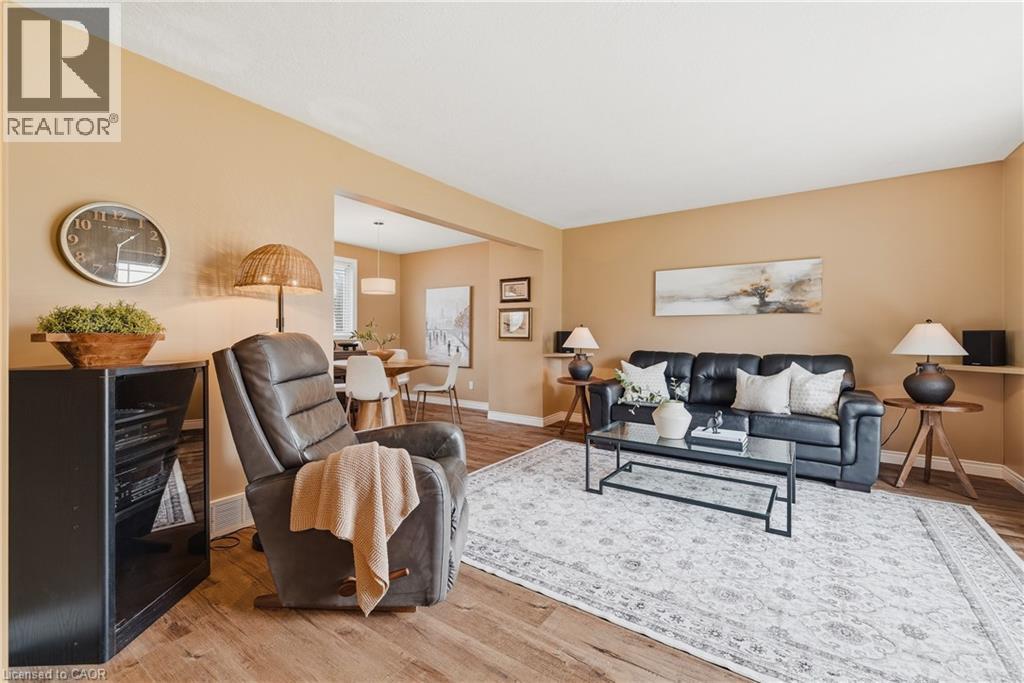 143 ST JEROME Crescent, Kitchener, Ontario, N2C2K9 — Photo 11