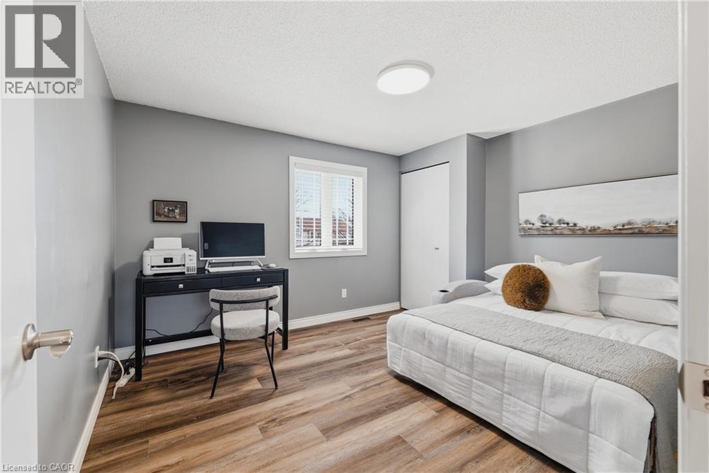 143 ST JEROME Crescent, Kitchener, Ontario, N2C2K9 — Photo 30