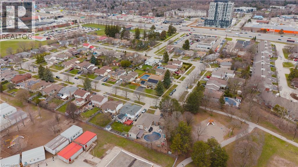 143 ST JEROME Crescent, Kitchener, Ontario, N2C2K9 — Photo 39