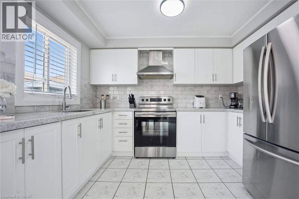 5449 ROCHELLE Way, Mississauga, Ontario, L5M6N4 — Photo 11