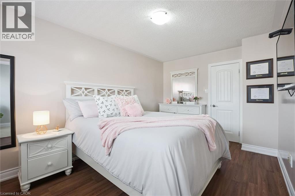 5449 ROCHELLE Way, Mississauga, Ontario, L5M6N4 — Photo 16