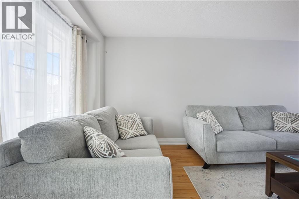 5449 ROCHELLE Way, Mississauga, Ontario, L5M6N4 — Photo 6