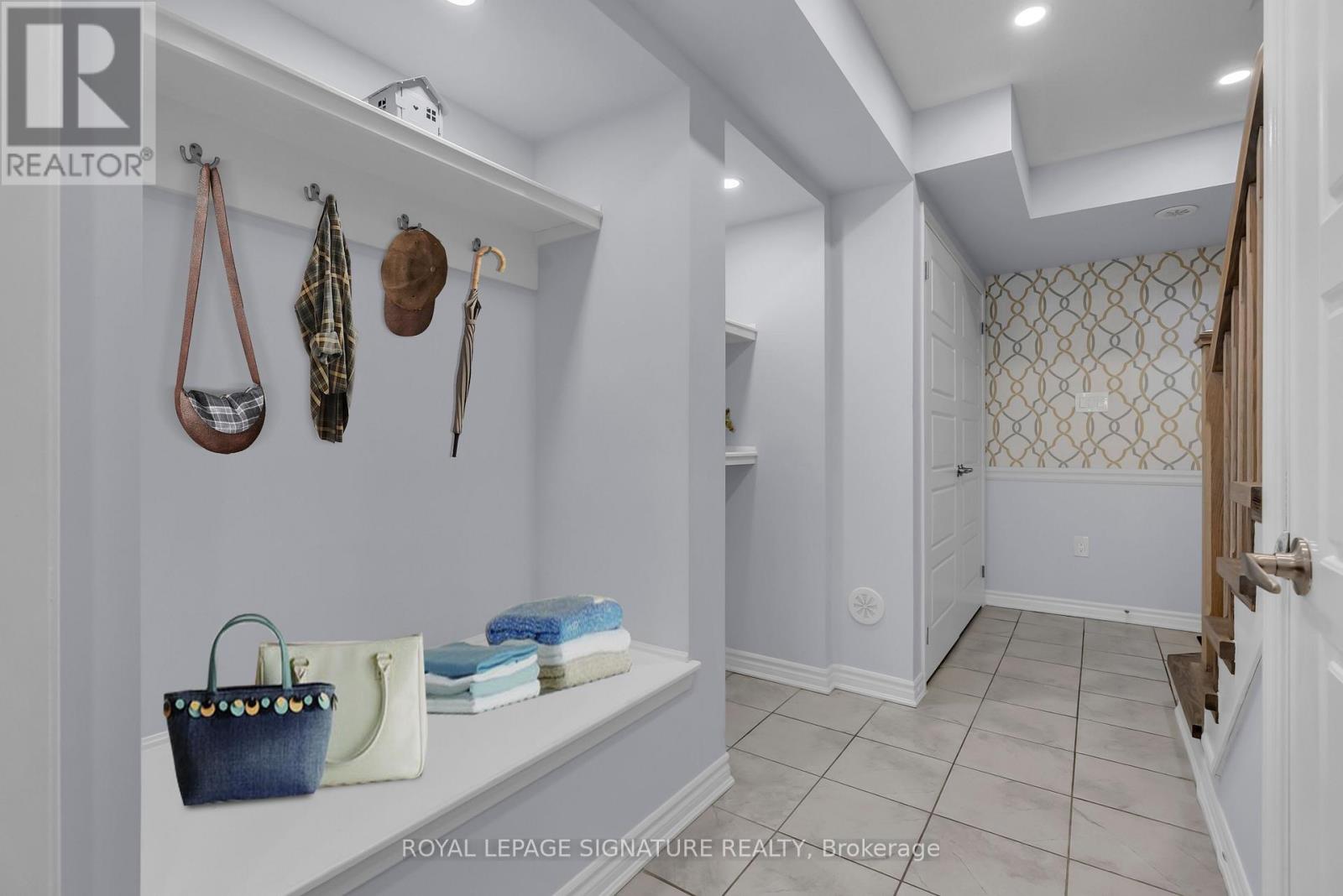 60 - 22 SPRING CREEK DRIVE, Hamilton (Waterdown), Ontario, L0R2H8 — Photo 5