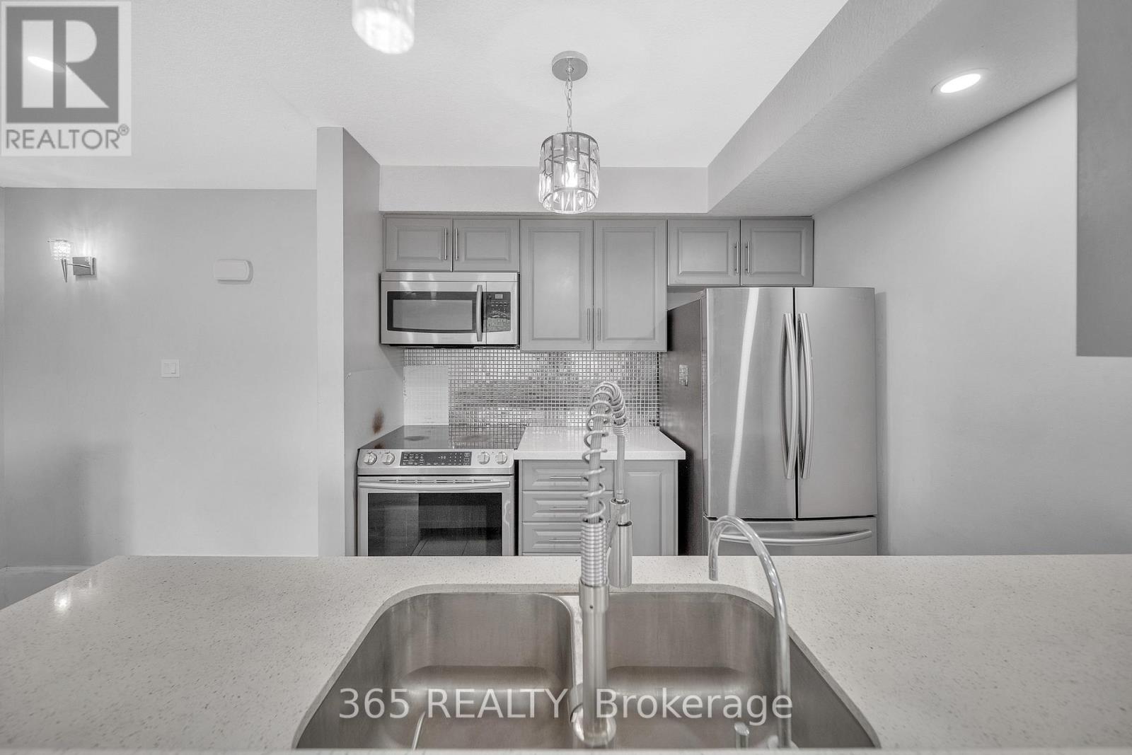 4D - 45 CEDARHILL CRESCENT, Kitchener, Ontario, N2E0A2 — Photo 11
