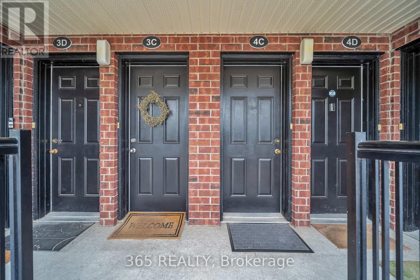 4D - 45 CEDARHILL CRESCENT, Kitchener, Ontario, N2E0A2 — Photo 3