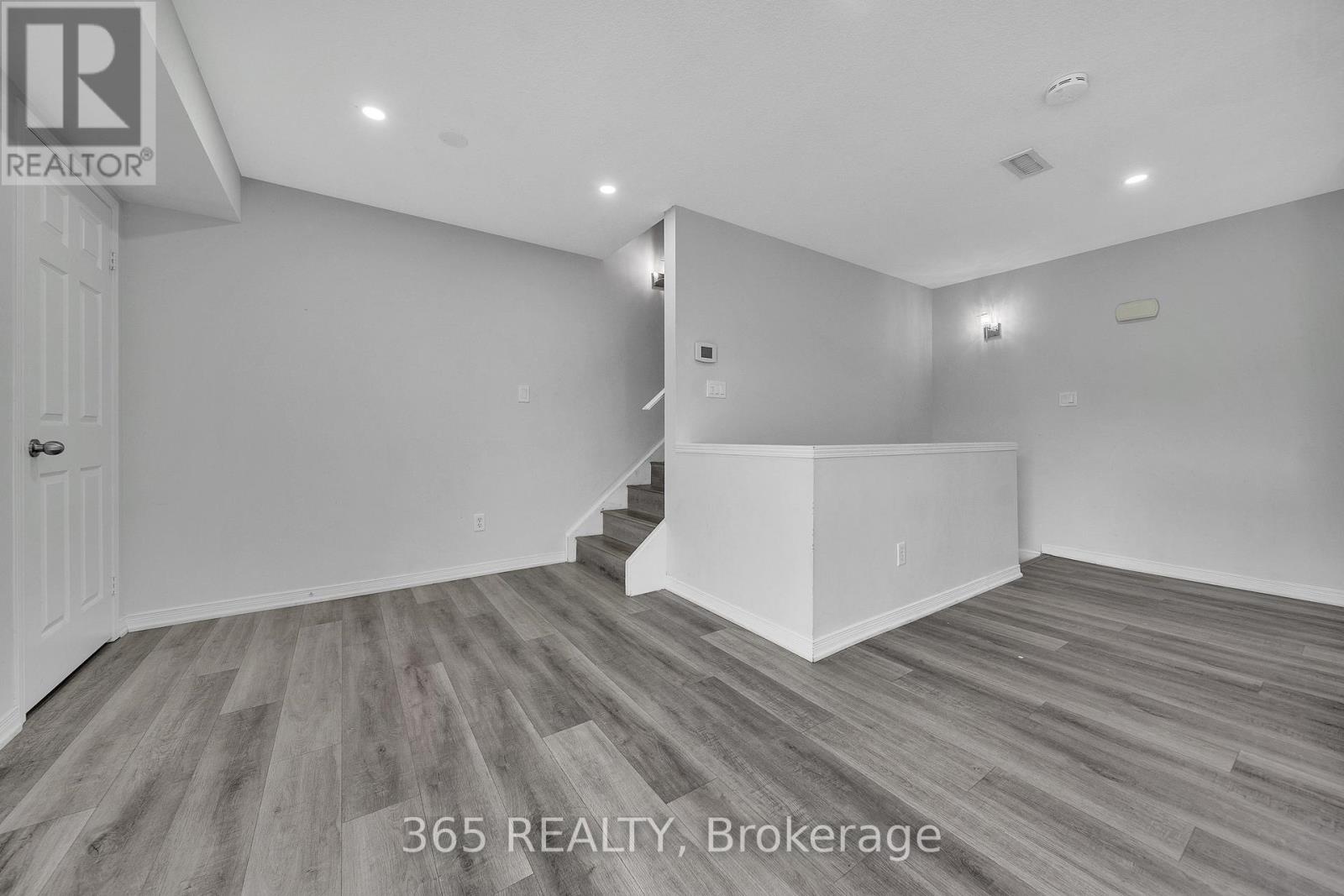 4D - 45 CEDARHILL CRESCENT, Kitchener, Ontario, N2E0A2 — Photo 5