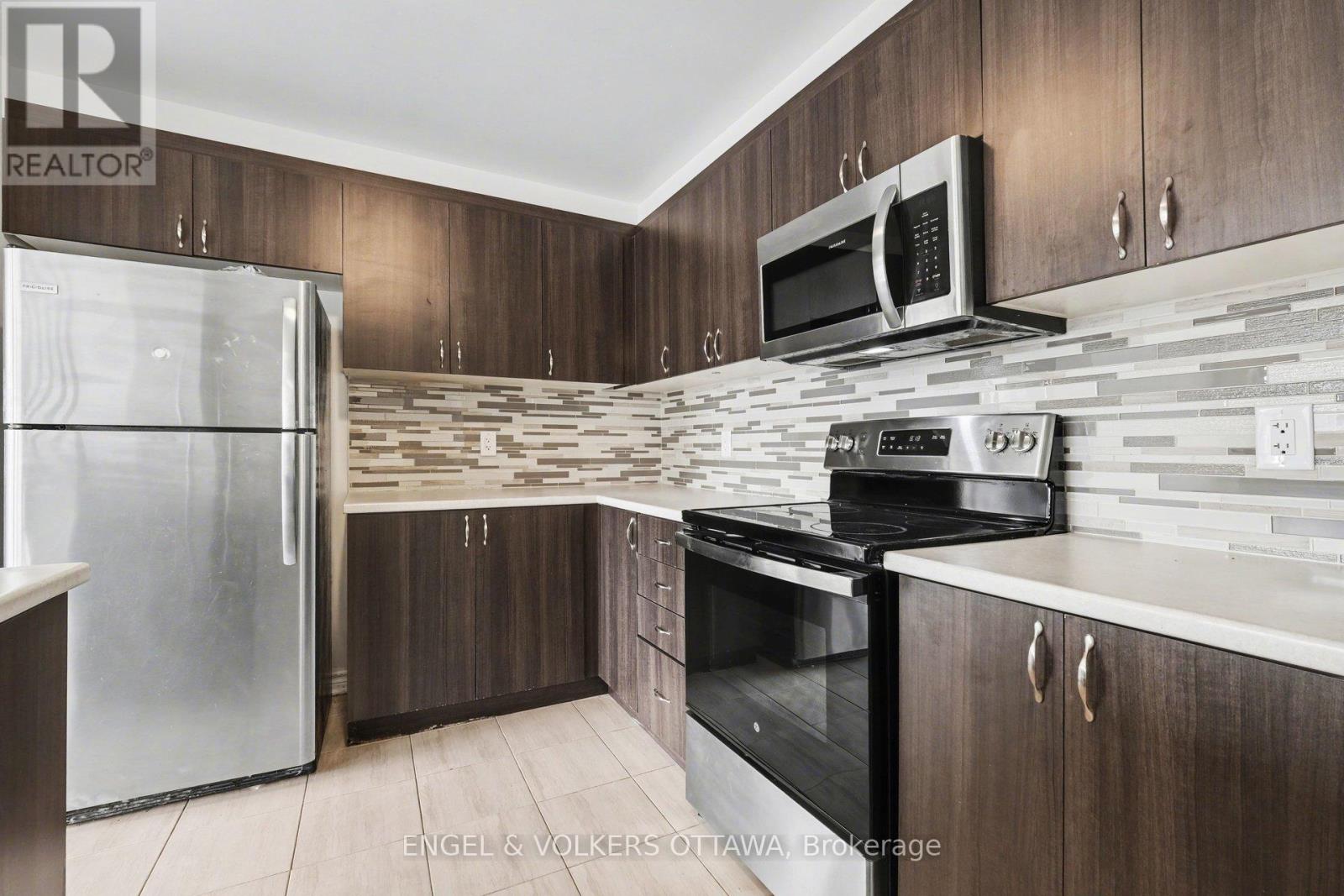 575 ROUNDLEAF WAY, Ottawa, Ontario, K2S1E7 — Photo 16