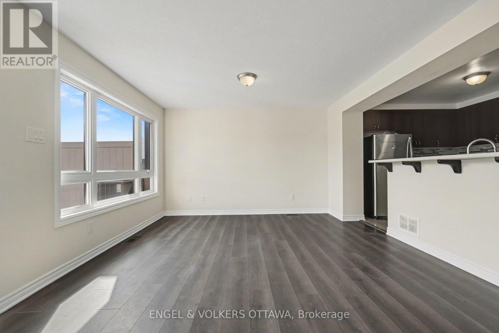 575 ROUNDLEAF WAY, Ottawa, Ontario, K2S1E7 — Photo 6