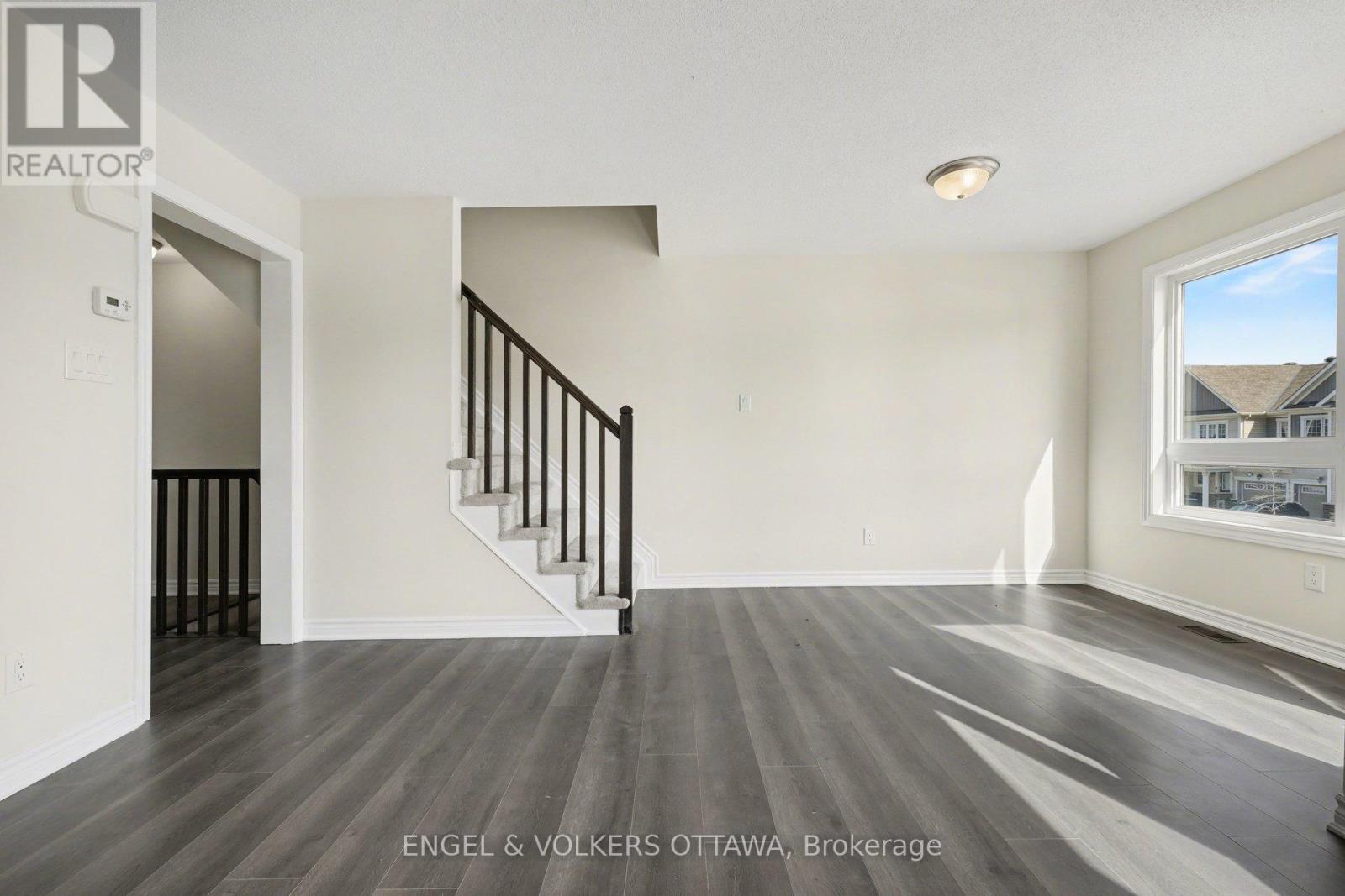 575 ROUNDLEAF WAY, Ottawa, Ontario, K2S1E7 — Photo 8