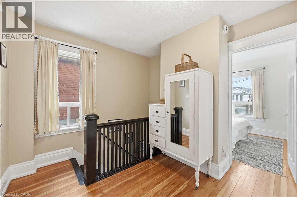 153 GRAHAM Avenue S, Hamilton, Ontario, L8K2M5 — Photo 17