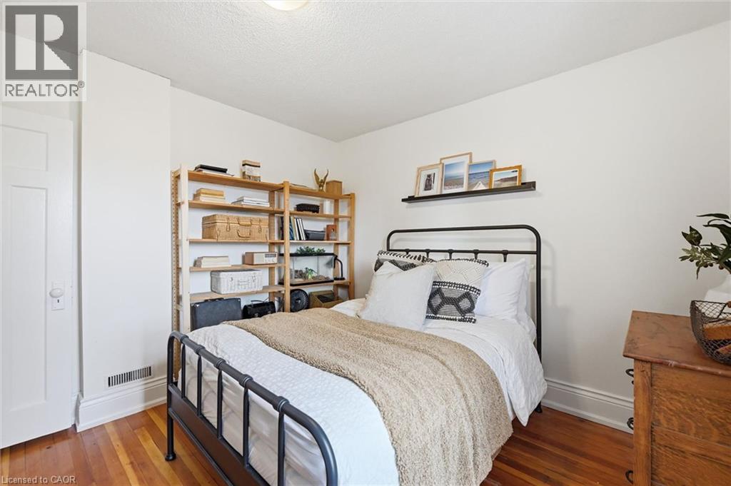 153 GRAHAM Avenue S, Hamilton, Ontario, L8K2M5 — Photo 19