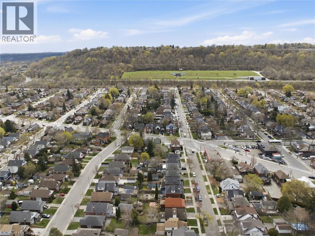 153 GRAHAM Avenue S, Hamilton, Ontario, L8K2M5 — Photo 40