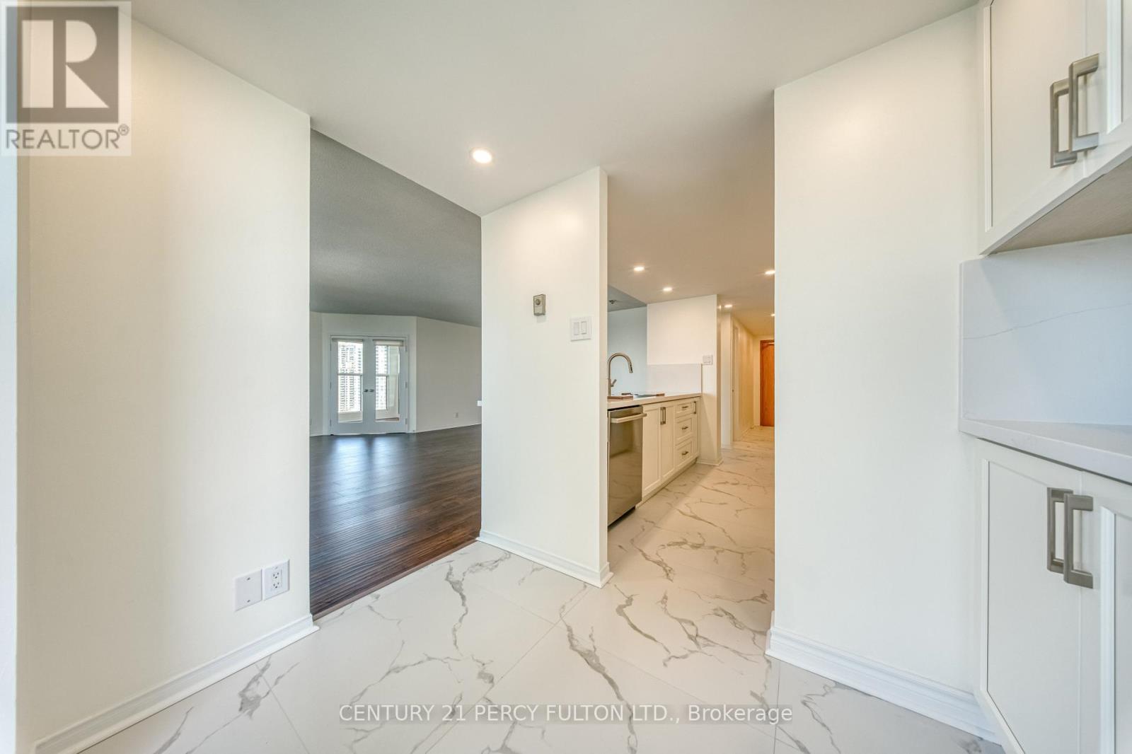 1508 - 77 HARBOUR SQUARE, Toronto (Waterfront Communities), Ontario, M5J2S2 — Photo 16