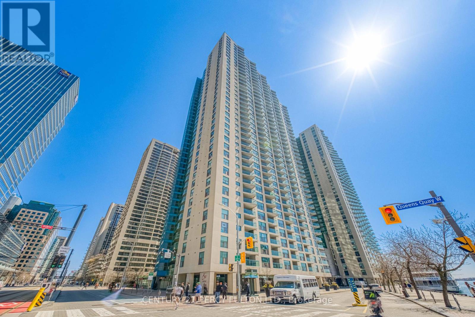 1508 - 77 HARBOUR SQUARE, Toronto (Waterfront Communities), Ontario, M5J2S2 — Photo 2