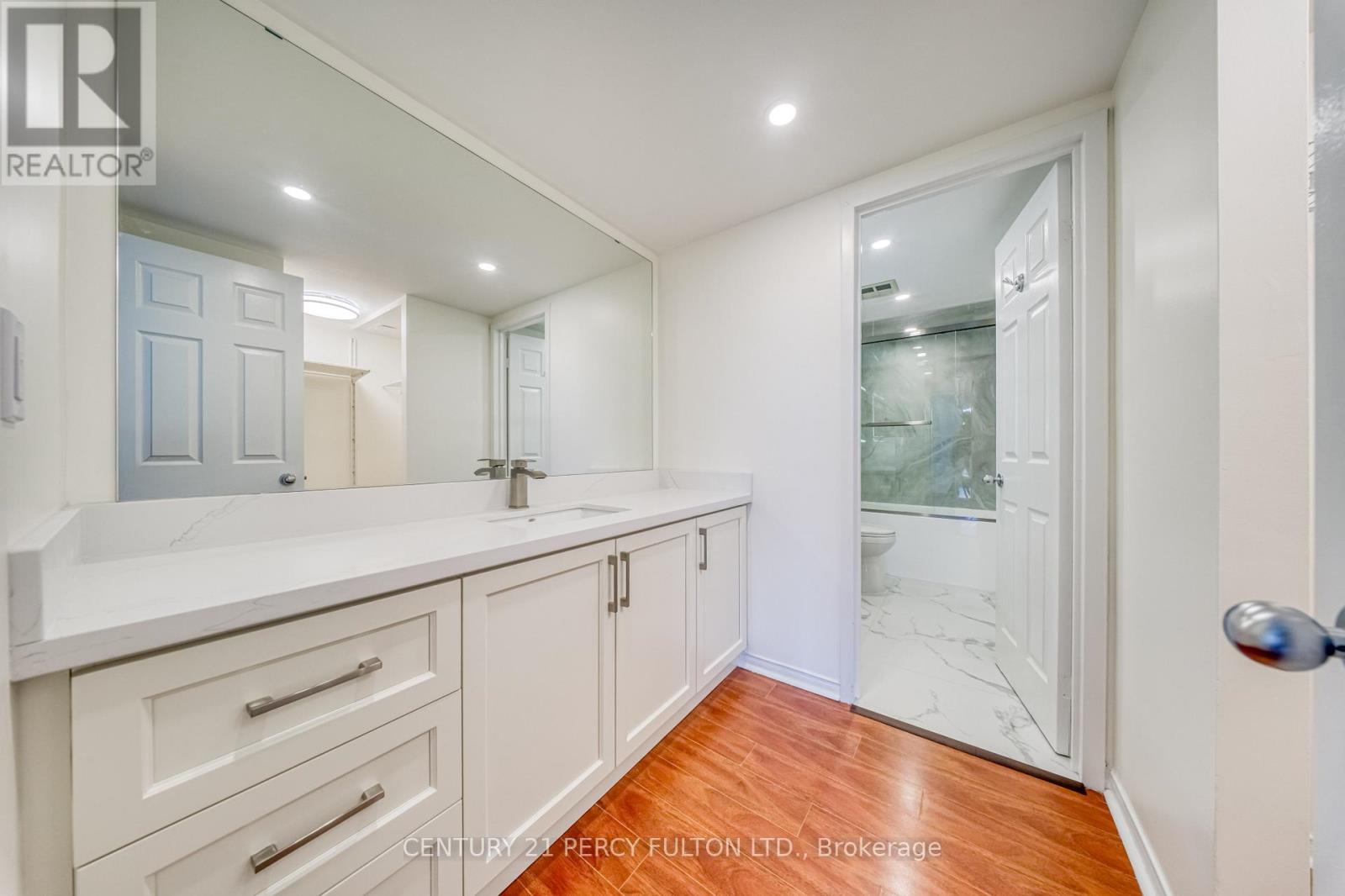 1508 - 77 HARBOUR SQUARE, Toronto (Waterfront Communities), Ontario, M5J2S2 — Photo 26