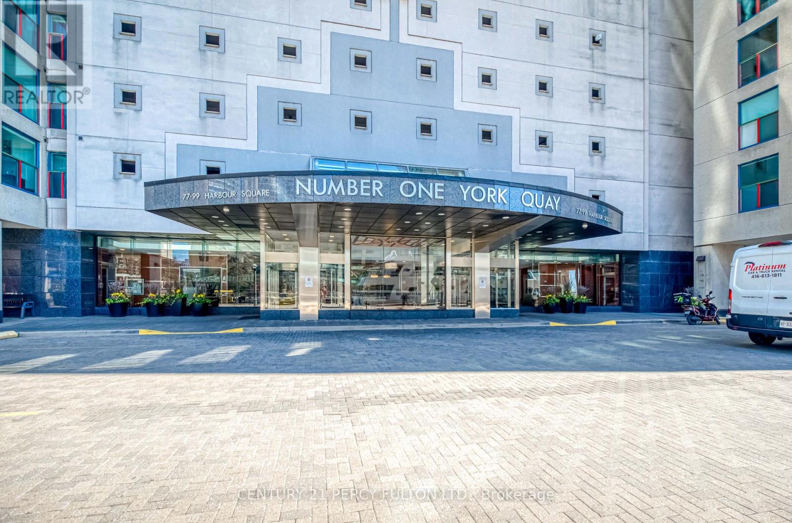 1508 - 77 HARBOUR SQUARE, Toronto (Waterfront Communities), Ontario, M5J2S2 — Photo 3