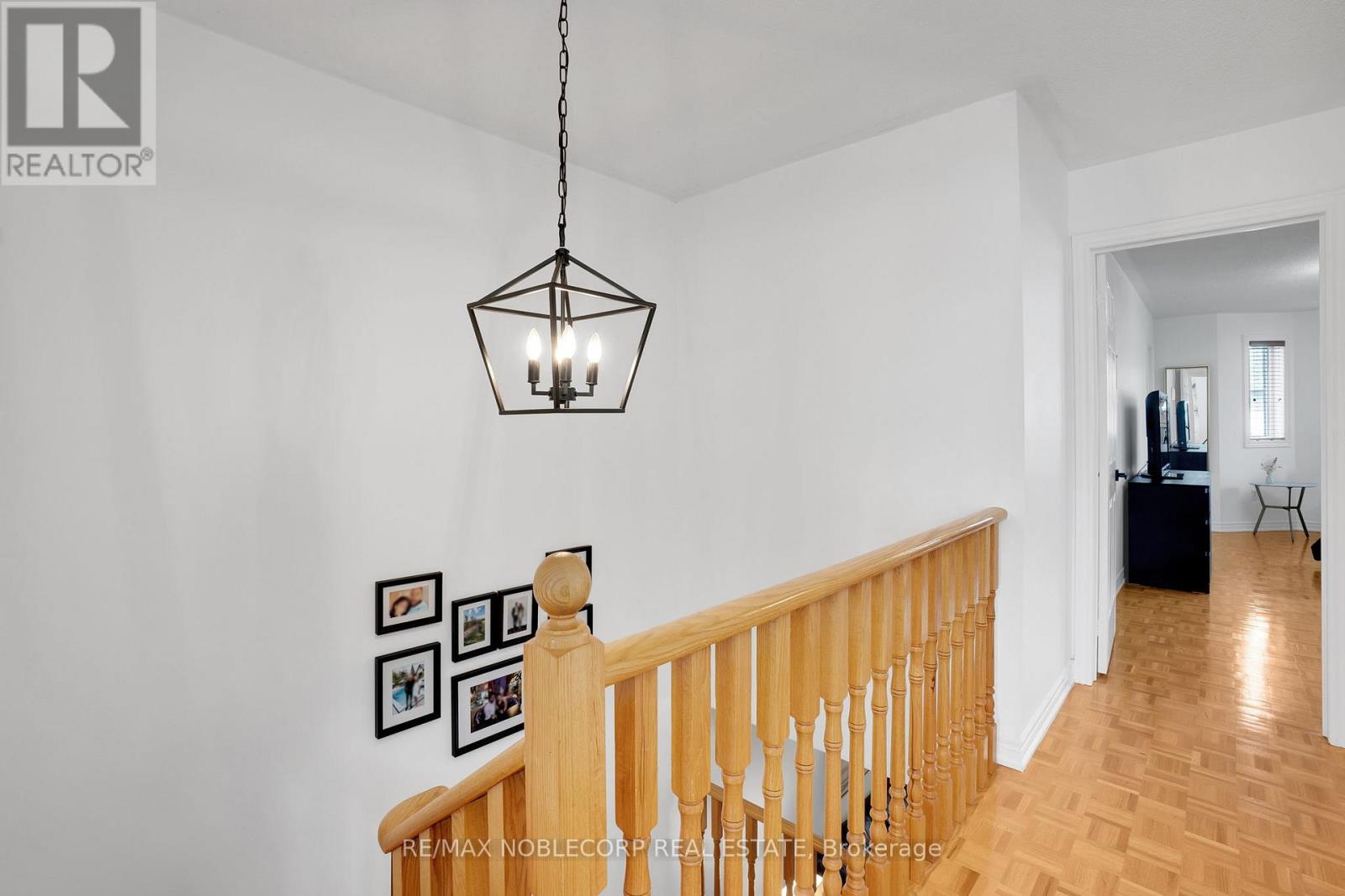 239 ROYAL APPIAN CRESCENT, Vaughan (Maple), Ontario, L4K5L3 — Photo 18