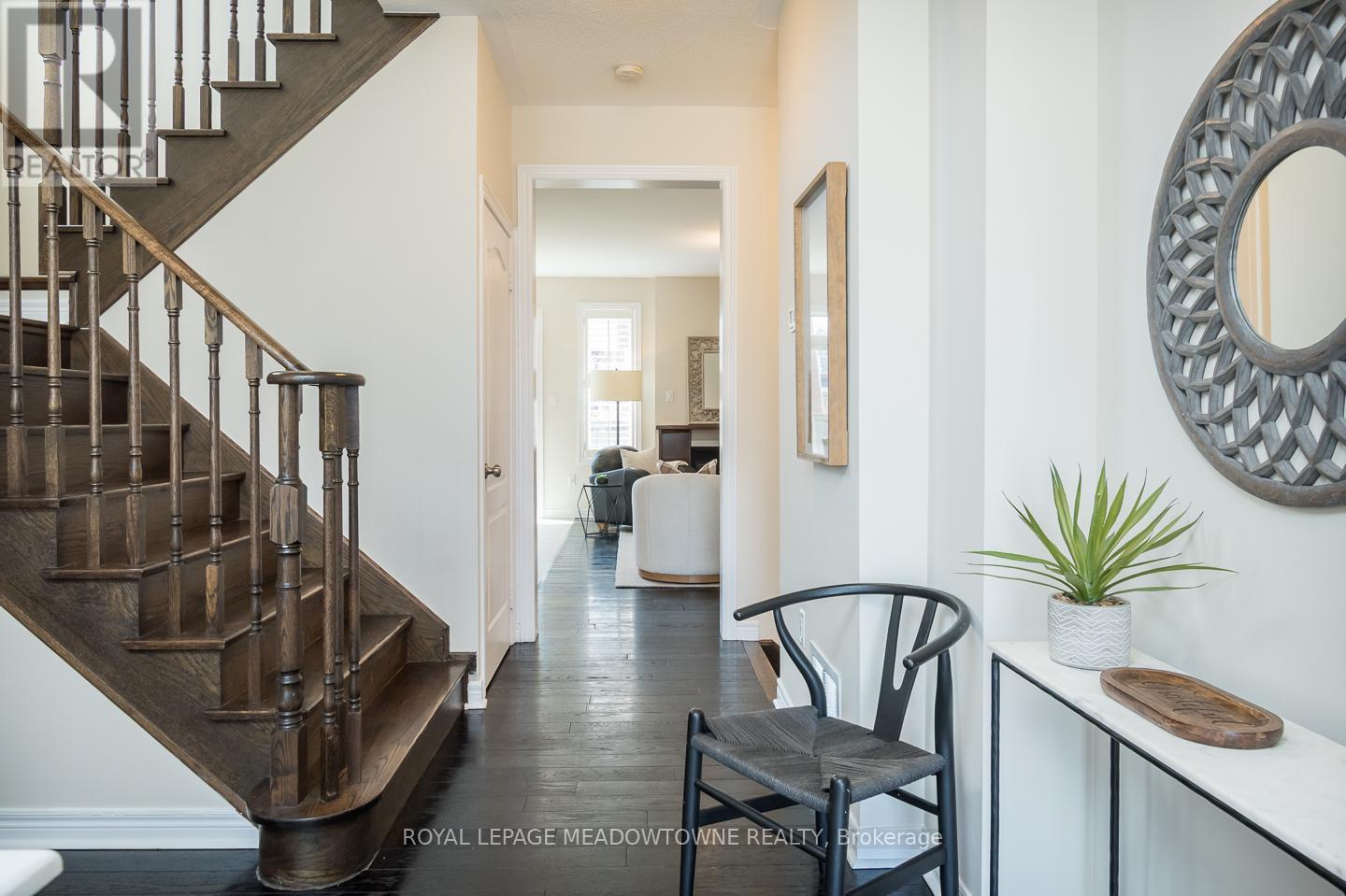 496 SAVOLINE BOULEVARD, Milton (SC Scott), Ontario, L9T7X3 — Photo 3