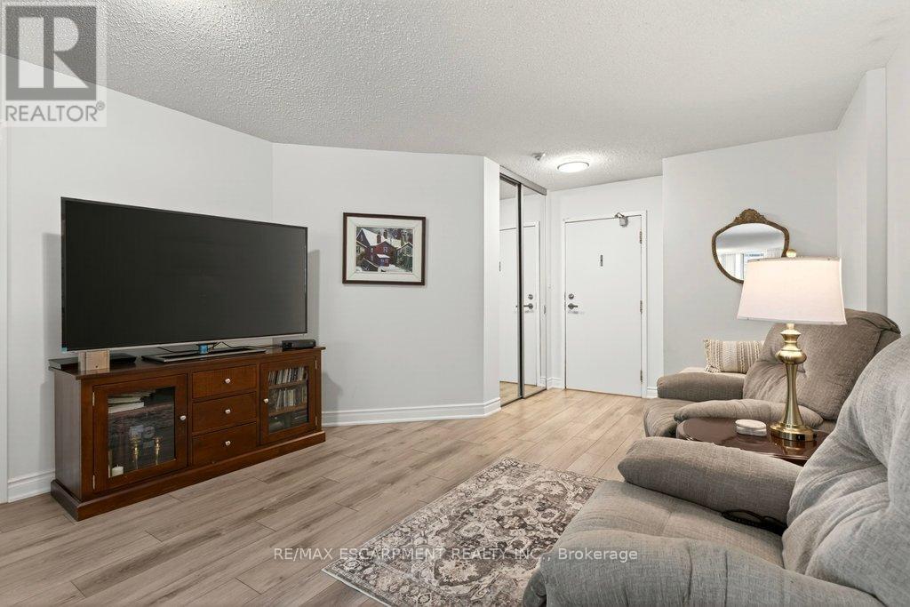 803 - 1237 NORTH SHORE BOULEVARD E, Burlington (Brant), Ontario, L7S2H8 — Photo 6