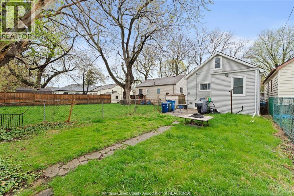 965 BRIDGE AVENUE, Windsor, Ontario, N9B2M9 — Photo 27