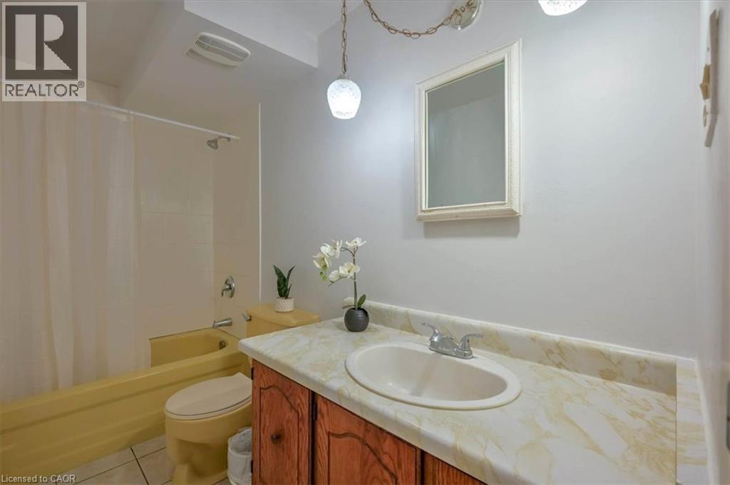 169 ELM RIDGE Drive Unit# 25, Kitchener, Ontario, N2N1L7 — Photo 21