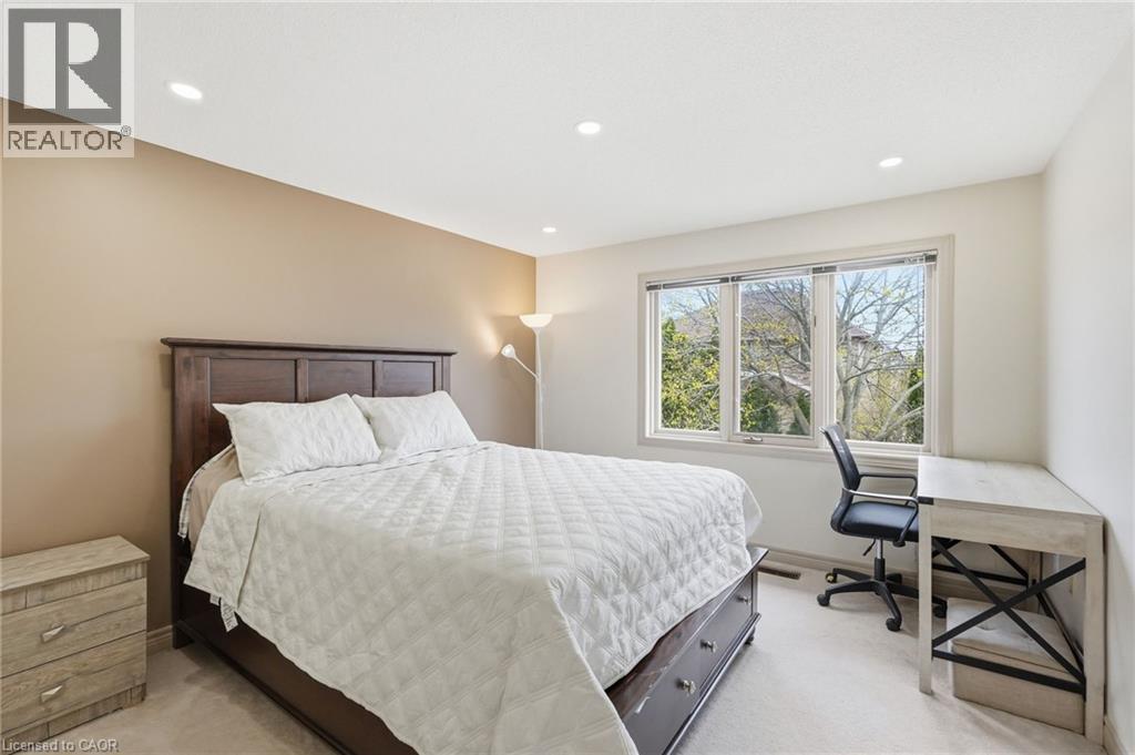 113 MEADOWLANDS Boulevard, Ancaster, Ontario, L9K1H8 — Photo 16