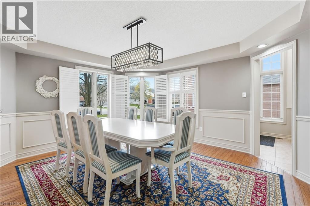 113 MEADOWLANDS Boulevard, Ancaster, Ontario, L9K1H8 — Photo 4