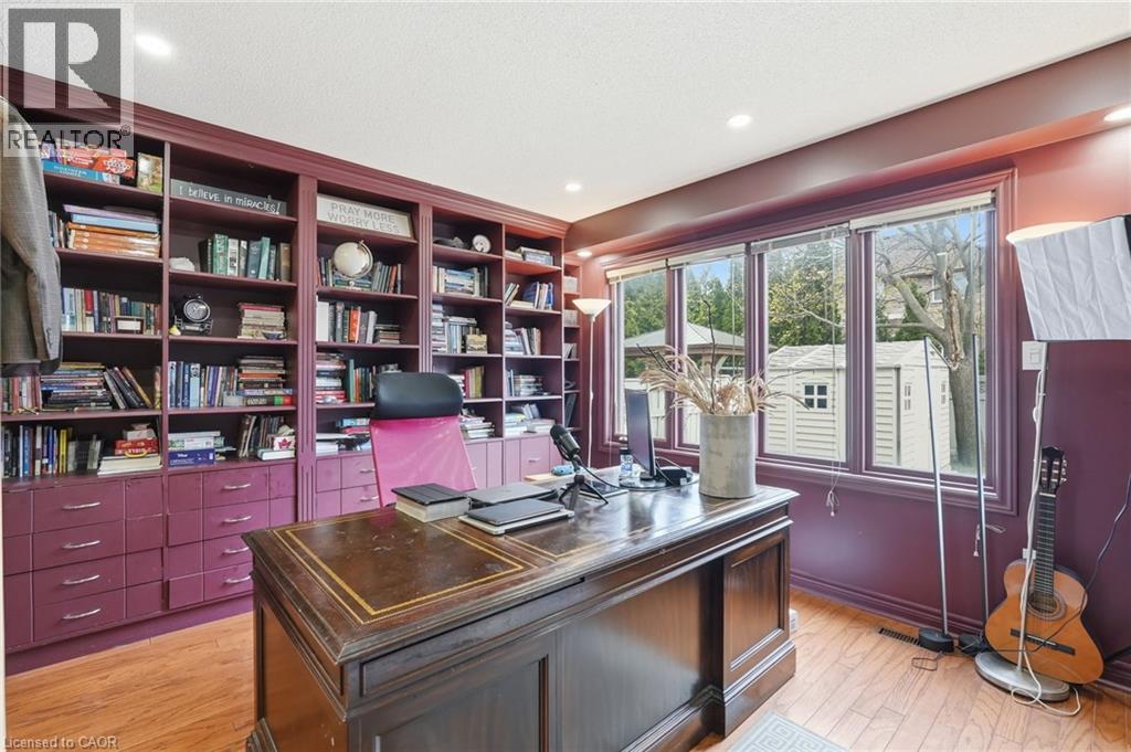 113 MEADOWLANDS Boulevard, Ancaster, Ontario, L9K1H8 — Photo 8