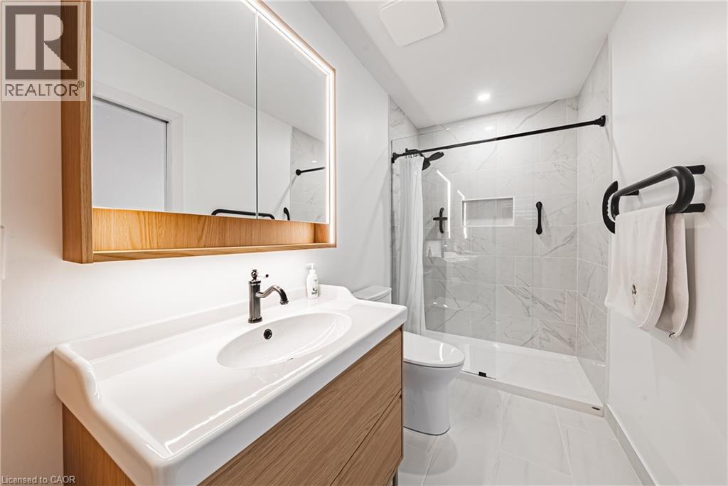 1275 MAPLE CROSSING Boulevard Unit# 11, Burlington, Ontario, L7S2E8 — Photo 15