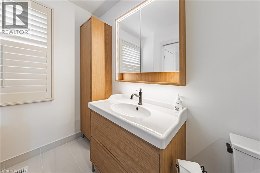 1275 MAPLE CROSSING Boulevard Unit# 11, Burlington, Ontario, L7S2E8 — Photo 17