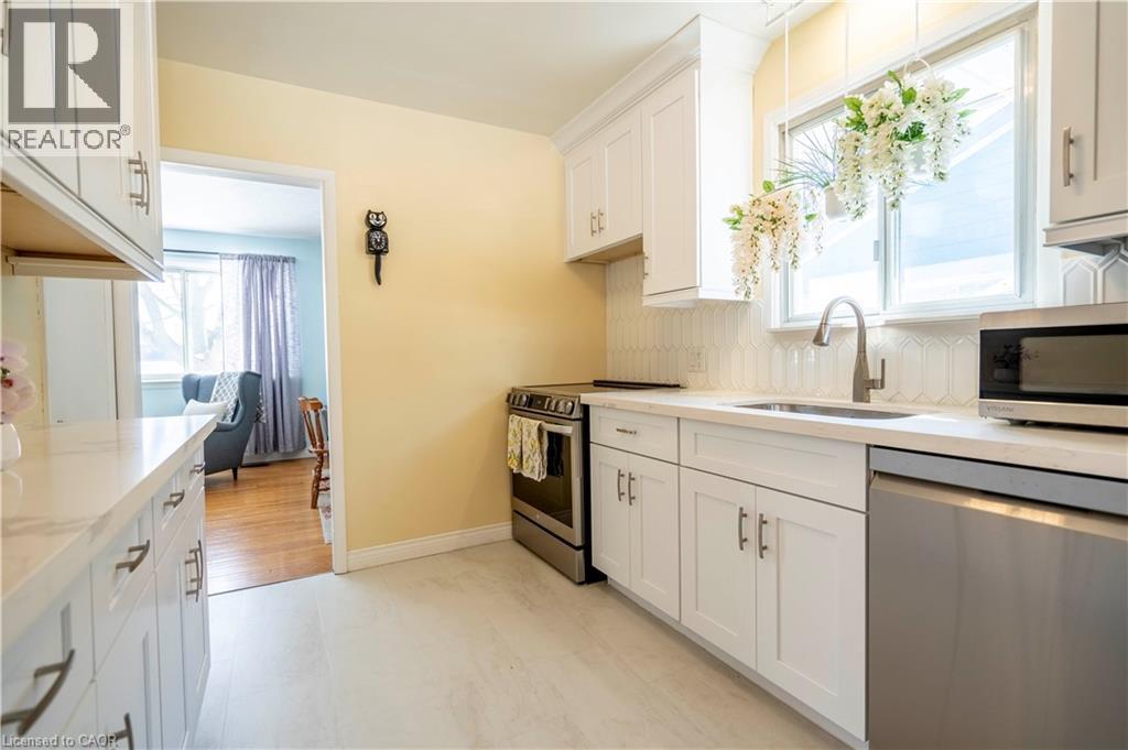 1034 WINTERHALT Avenue, Cambridge, Ontario, N3H4J9 — Photo 15