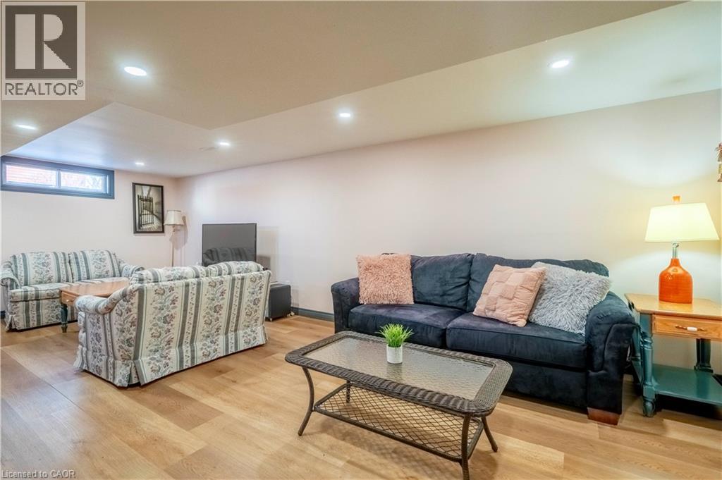 1034 WINTERHALT Avenue, Cambridge, Ontario, N3H4J9 — Photo 24