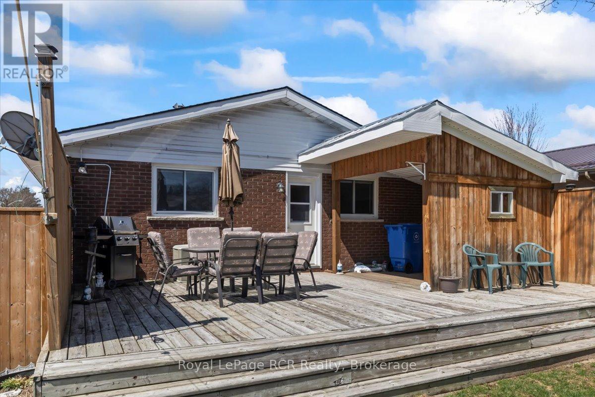 601 17TH AVENUE, Hanover, Ontario, N4N3B1 — Photo 14