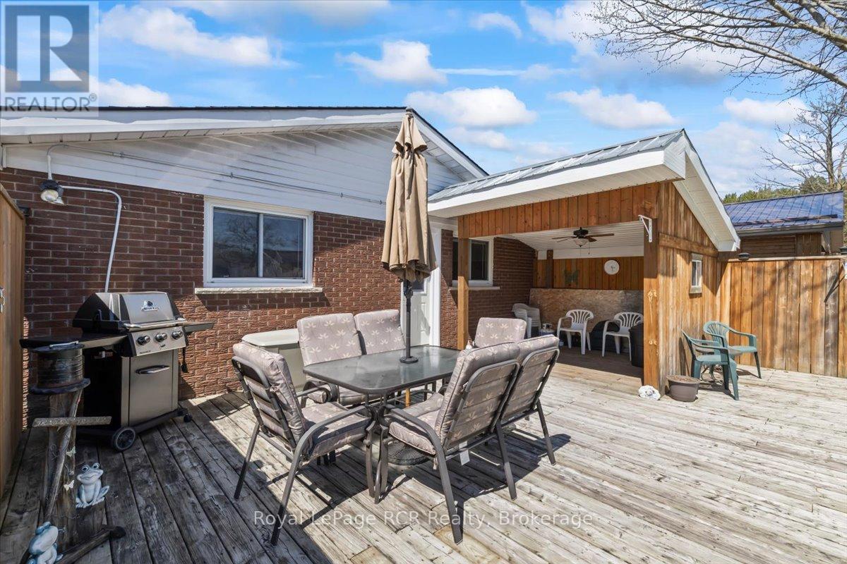 601 17TH AVENUE, Hanover, Ontario, N4N3B1 — Photo 16