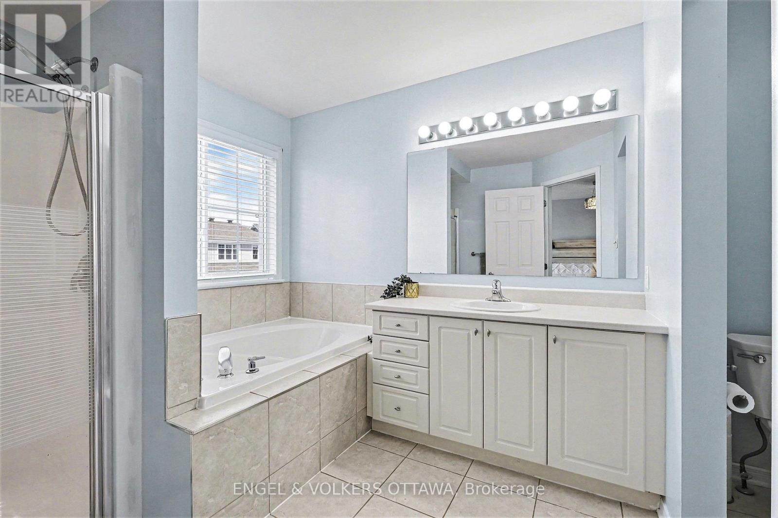 135 LOCKHAVEN PRIVATE, Ottawa, Ontario, K2J5L6 — Photo 17