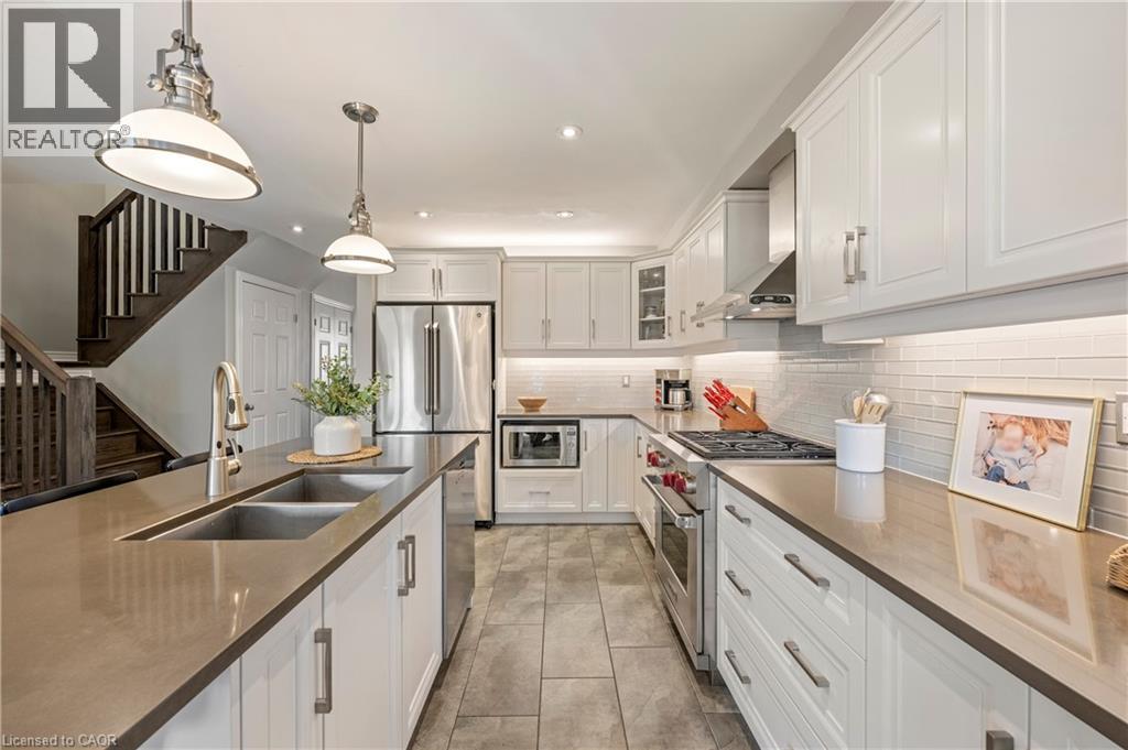 53 REDFERN Avenue Unit# 2, Hamilton, Ontario, L9C0E2 — Photo 20