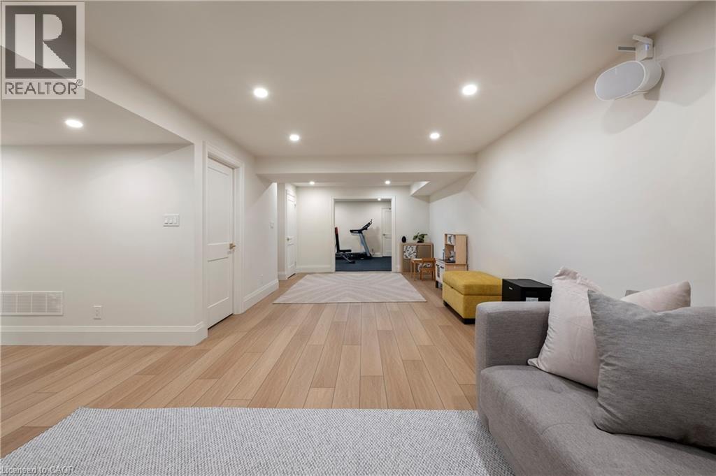 53 REDFERN Avenue Unit# 2, Hamilton, Ontario, L9C0E2 — Photo 38