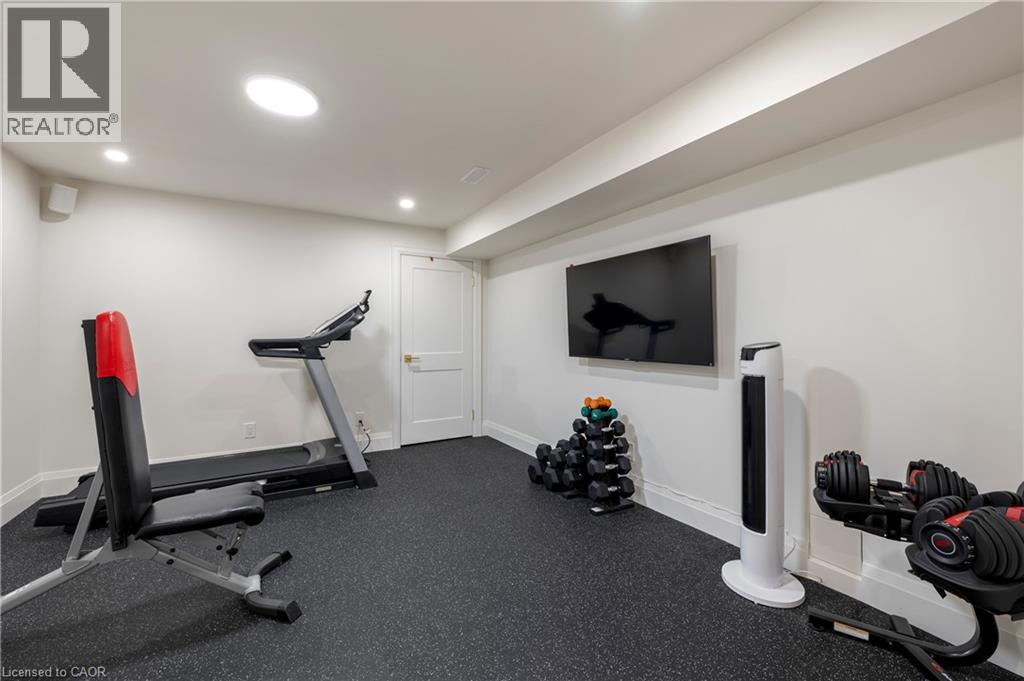 53 REDFERN Avenue Unit# 2, Hamilton, Ontario, L9C0E2 — Photo 42