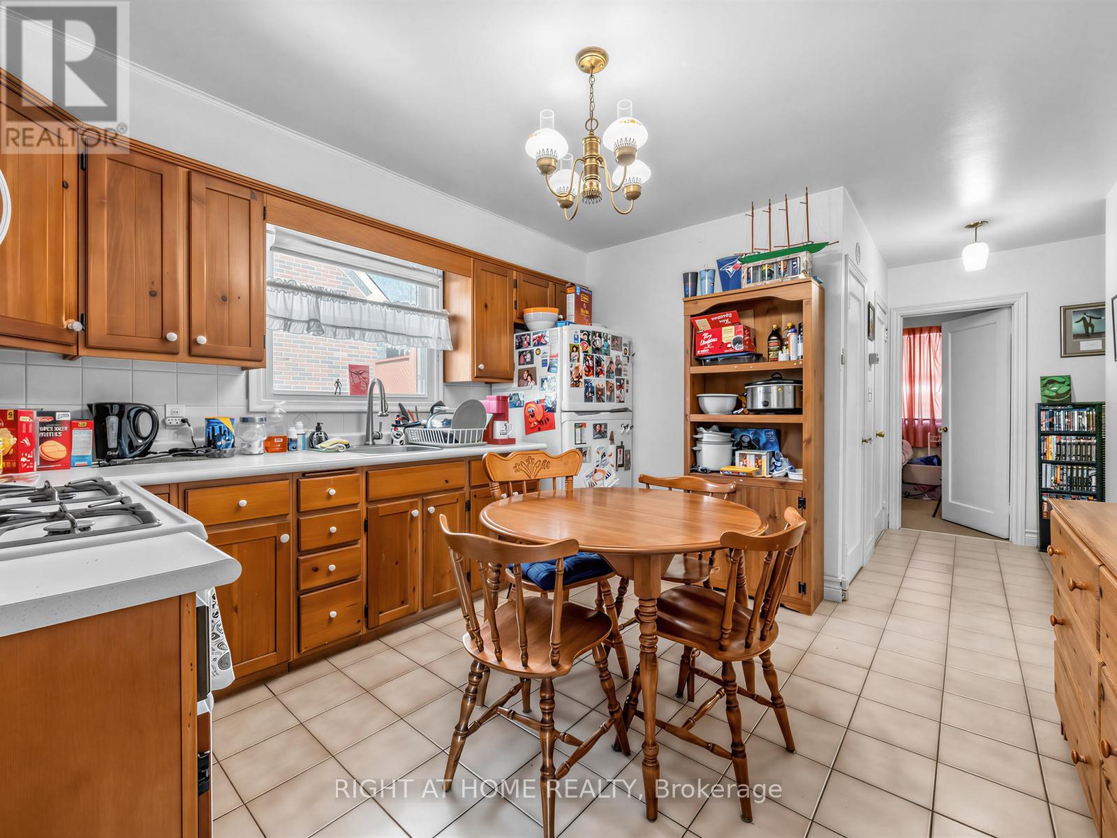 524 COLBORNE STREET E, Oshawa (O'Neill), Ontario, L1G1N4 — Photo 12