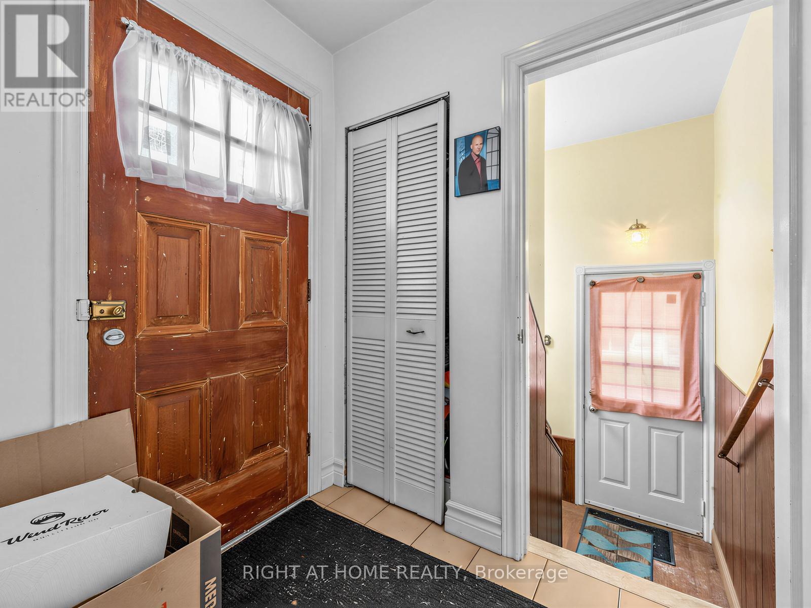 524 COLBORNE STREET E, Oshawa (O'Neill), Ontario, L1G1N4 — Photo 20