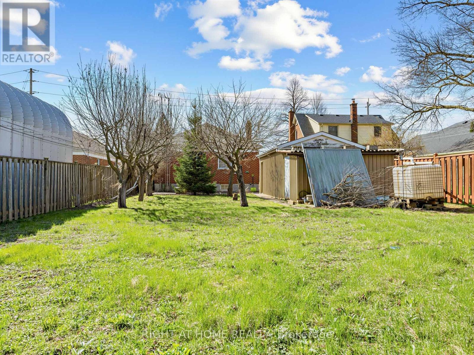 524 COLBORNE STREET E, Oshawa (O'Neill), Ontario, L1G1N4 — Photo 36