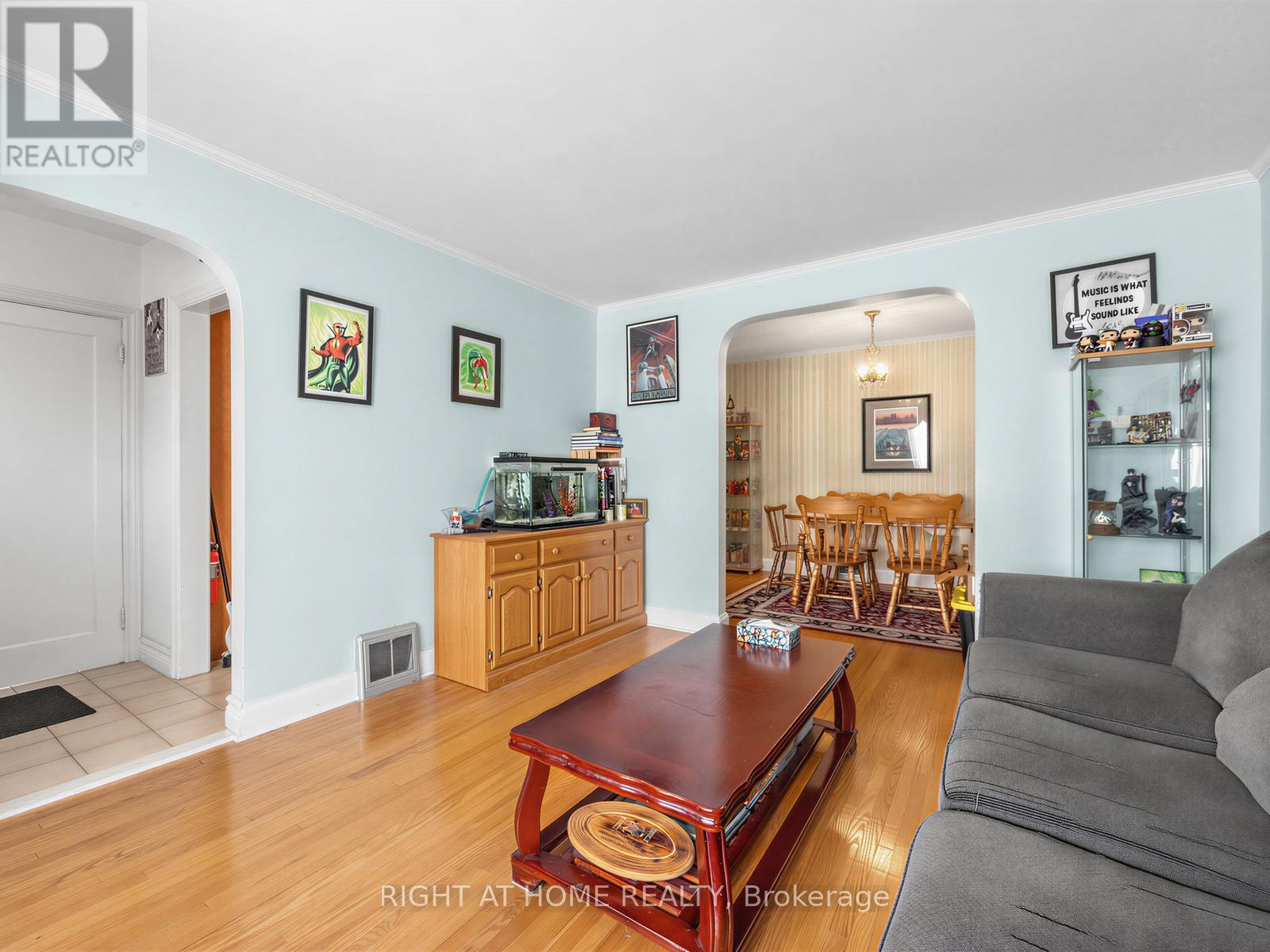 524 COLBORNE STREET E, Oshawa (O'Neill), Ontario, L1G1N4 — Photo 7