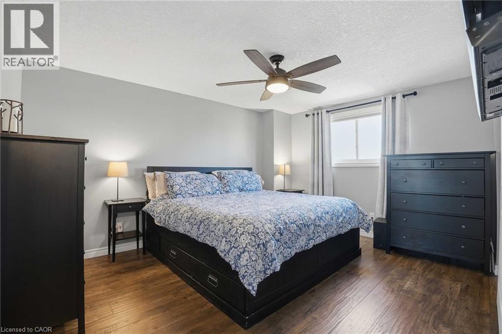 102 IRONSTONE Drive, Cambridge, Ontario, N1P1A4 — Photo 18