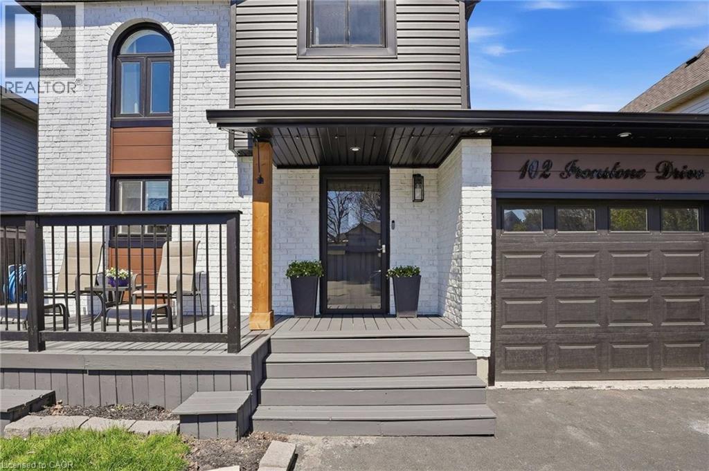 102 IRONSTONE Drive, Cambridge, Ontario, N1P1A4 — Photo 6