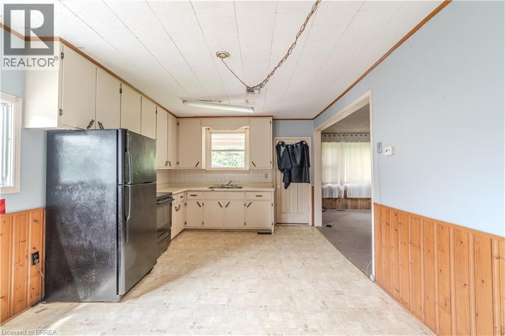 978 NORFOLK Street N, Simcoe, Ontario, N3Y3R8 — Photo 2