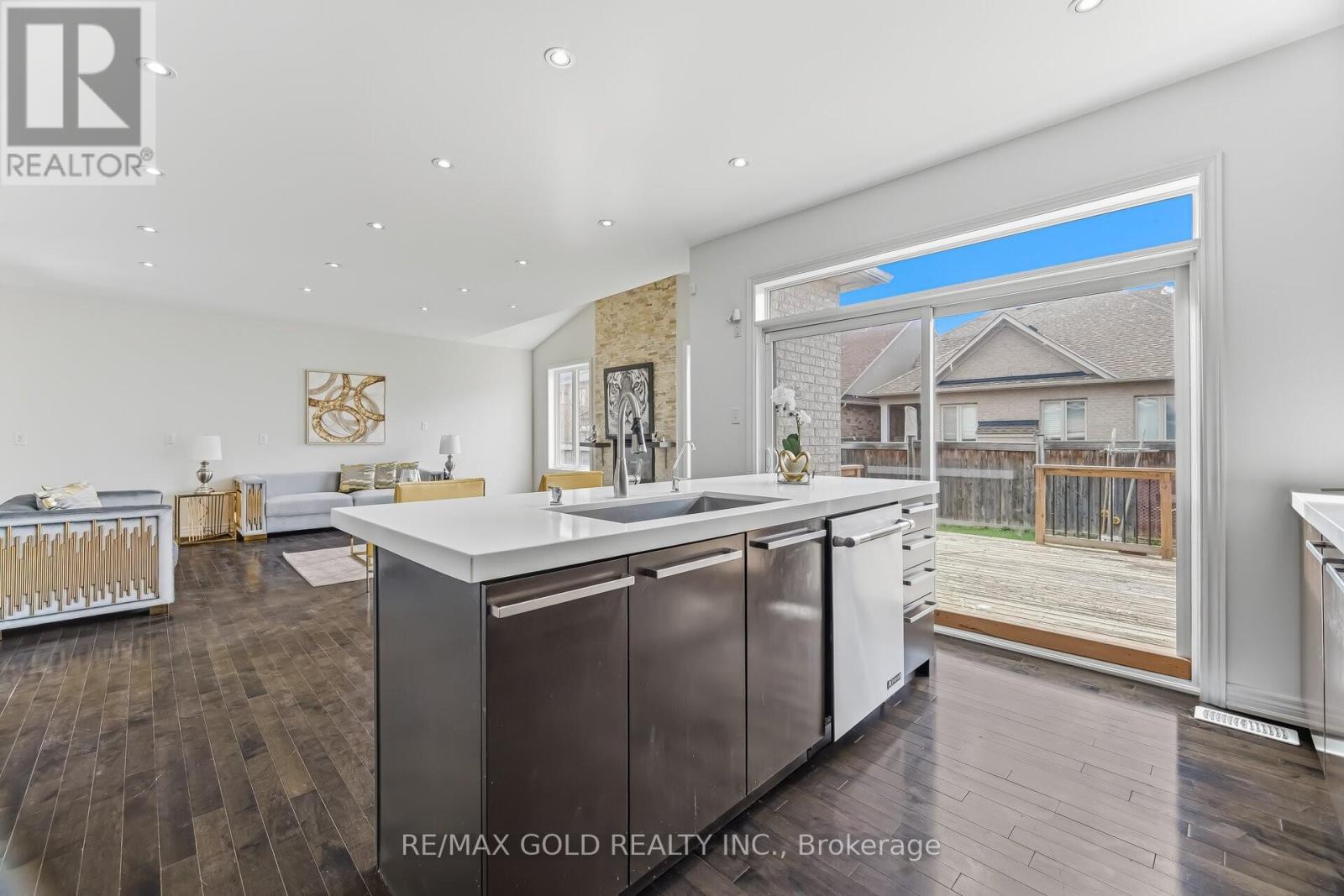 15 JUNETOWN CIRCLE, Brampton (Credit Valley), Ontario, L6X0X7 — Photo 10