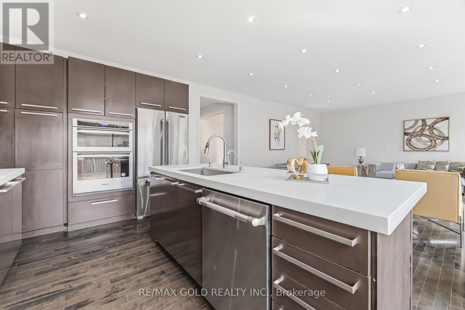 15 JUNETOWN CIRCLE, Brampton (Credit Valley), Ontario, L6X0X7 — Photo 9